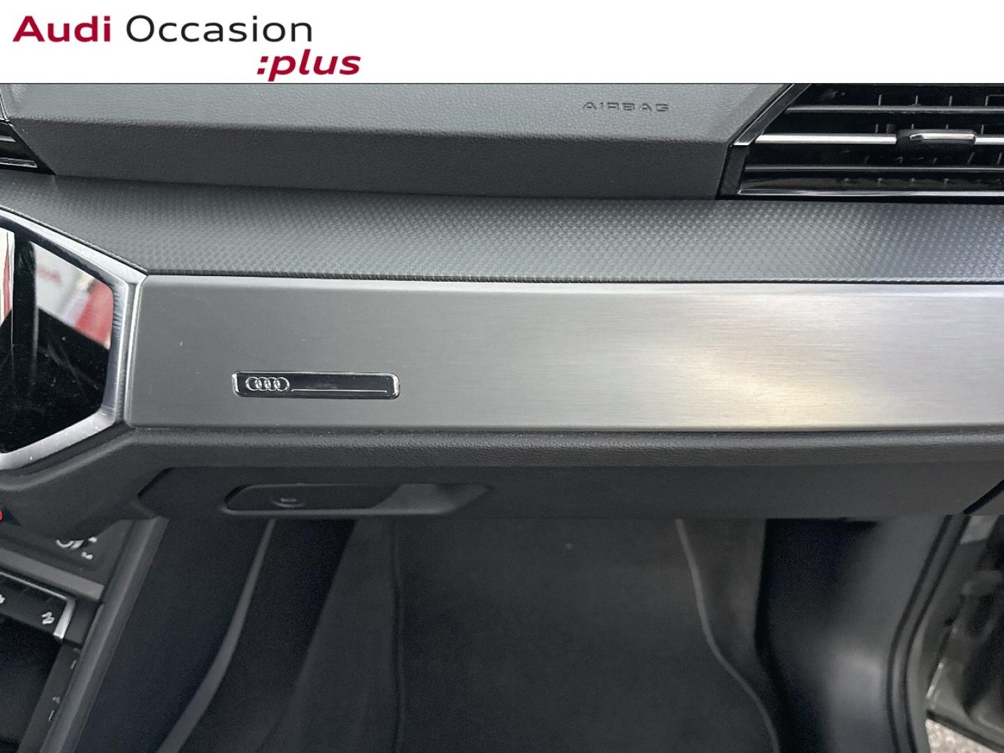 Voitures occasions Audi Q3 S line Cesson-Sévigné