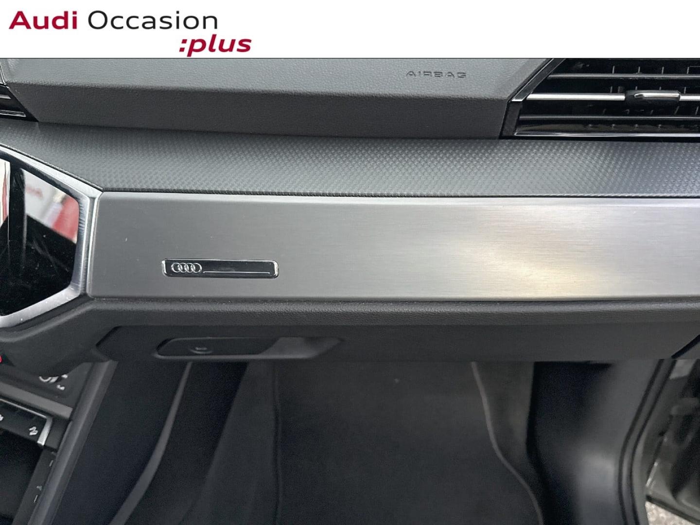 Voitures occasions Audi Q3 S line Cesson-Sévigné