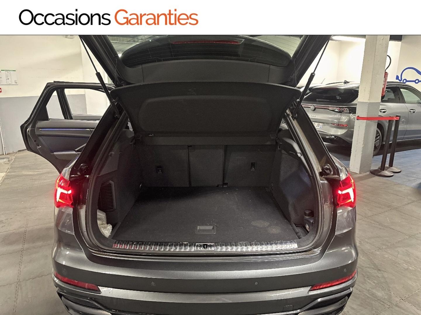 Voitures occasions Audi Q3 S line Paris