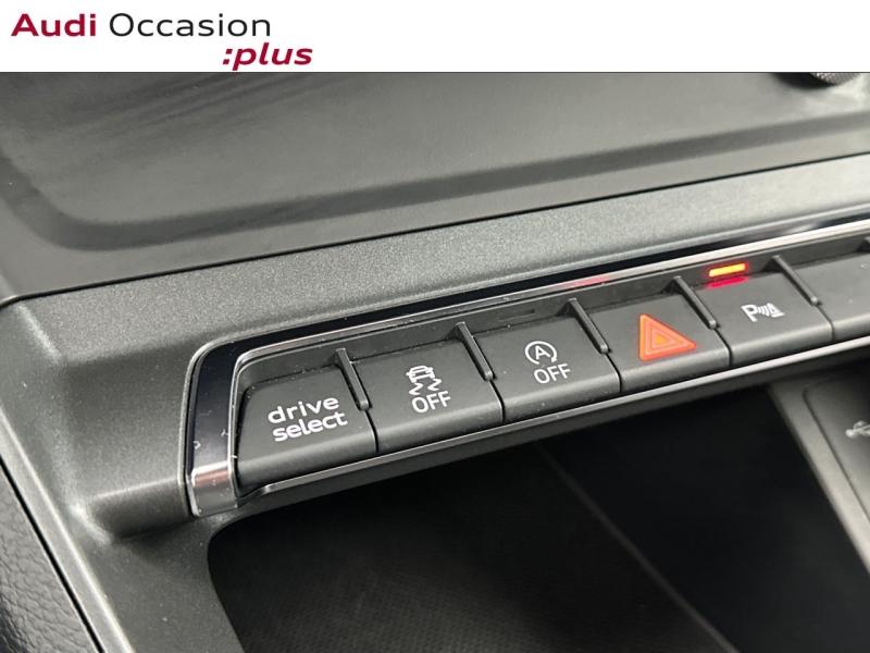 Voitures occasions Audi Q3 S line Paris
