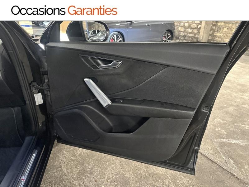 Voitures occasions Audi Q2 S line Paris