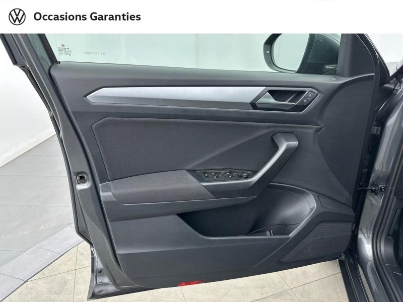 Voitures occasions VOLKSWAGEN T-ROC Life Paris
