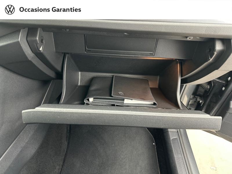 Voitures occasions VOLKSWAGEN T-ROC Life Paris