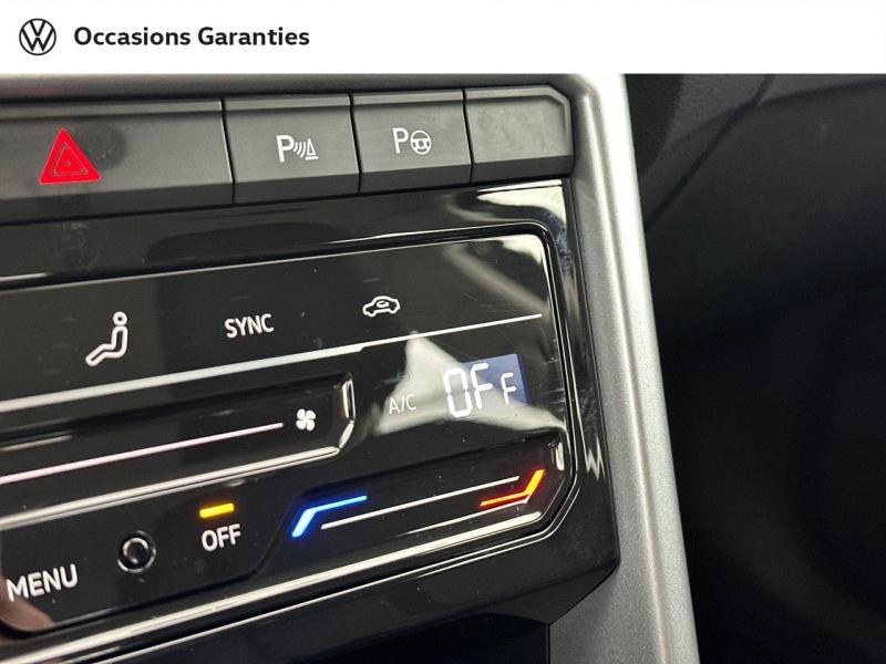 Voitures occasions VOLKSWAGEN T-ROC Life Paris