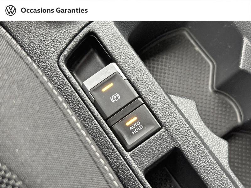 Voitures occasions VOLKSWAGEN T-ROC Life Paris