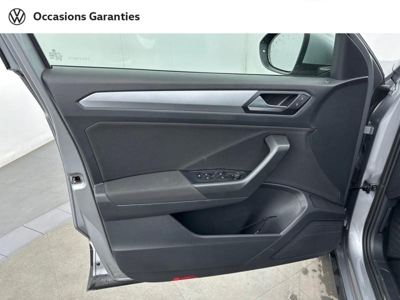 Voitures occasions VOLKSWAGEN T-ROC Life Plus Paris