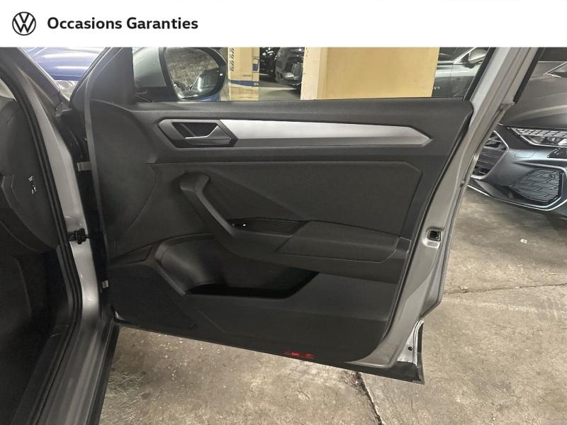 Voitures occasions VOLKSWAGEN T-ROC Life Plus Paris