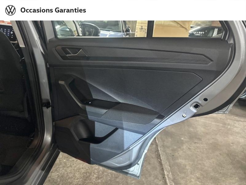 Voitures occasions VOLKSWAGEN T-ROC Life Plus Paris