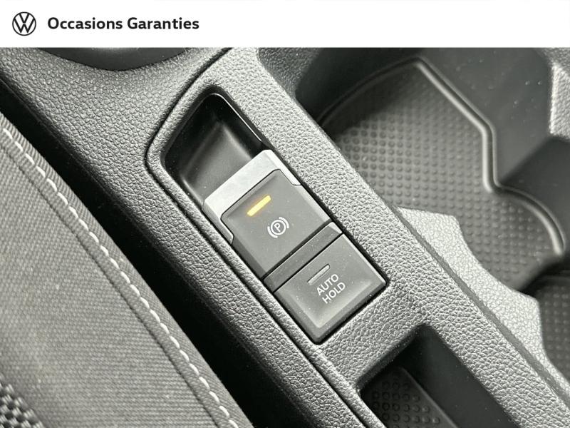 Voitures occasions VOLKSWAGEN T-ROC Life Plus Paris