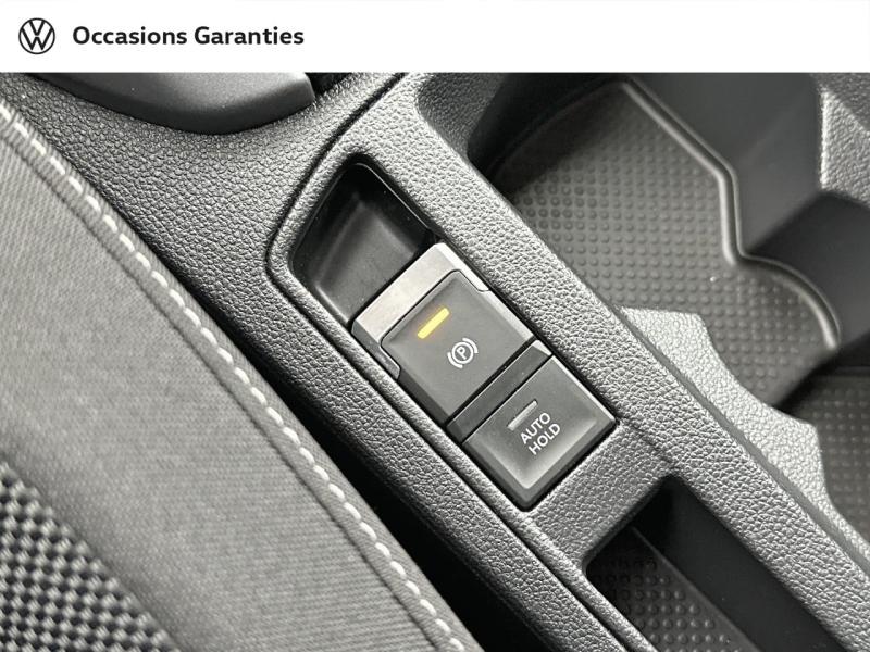 Voitures occasions VOLKSWAGEN T-ROC Life Plus Paris