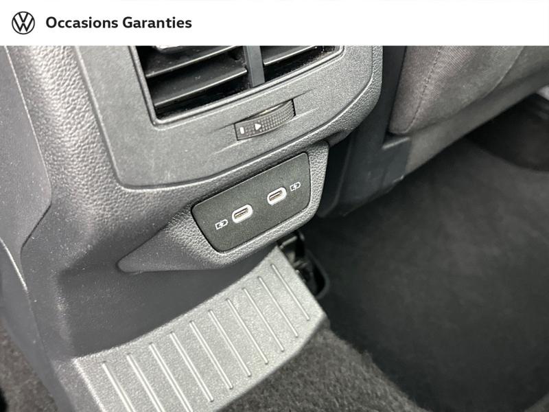 Voitures occasions VOLKSWAGEN T-ROC Life Plus Paris