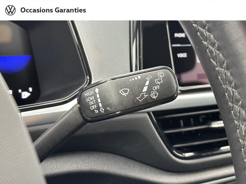 Voitures occasions VOLKSWAGEN T-ROC Life Plus Paris