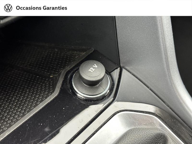Voitures occasions VOLKSWAGEN T-ROC Life Plus Paris