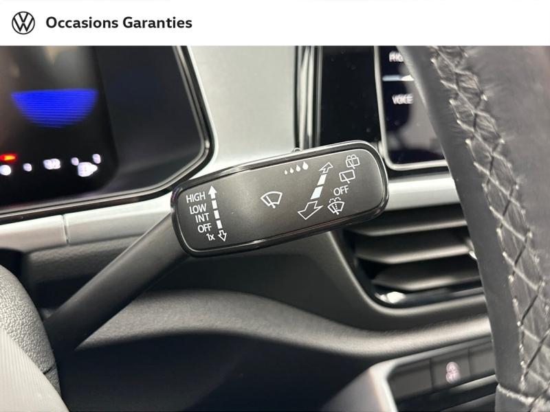 Voitures occasions VOLKSWAGEN T-ROC Life Plus Paris