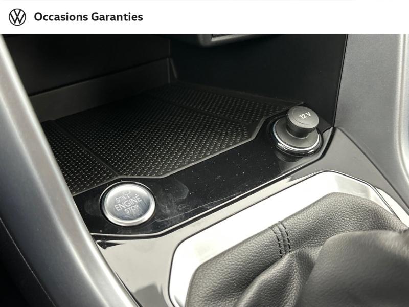 Voitures occasions VOLKSWAGEN T-ROC Life Plus Paris