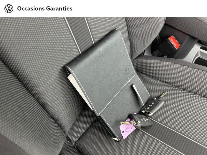 Voitures occasions VOLKSWAGEN T-ROC Life Plus Paris