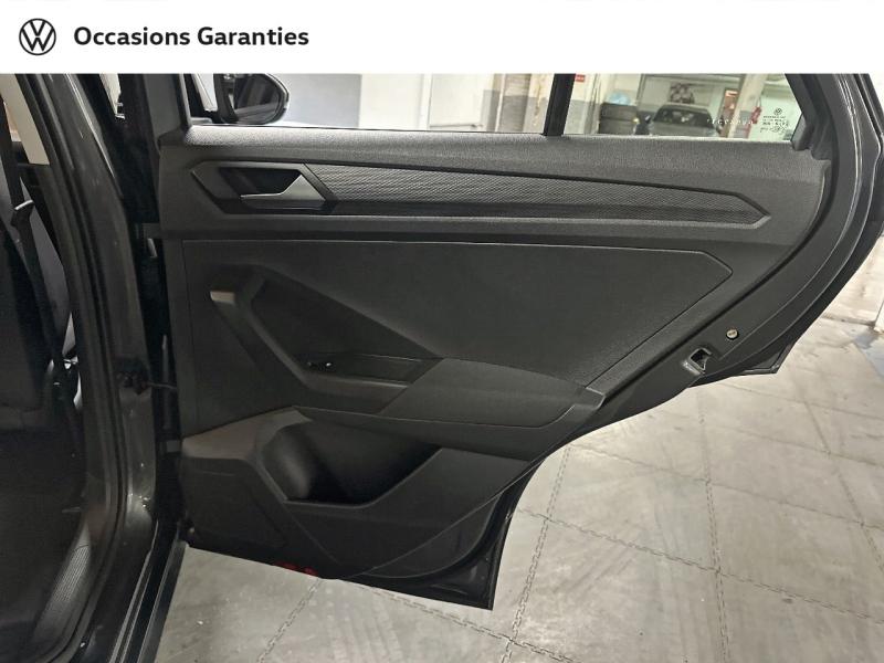 Voitures occasions VOLKSWAGEN T-ROC Life Paris