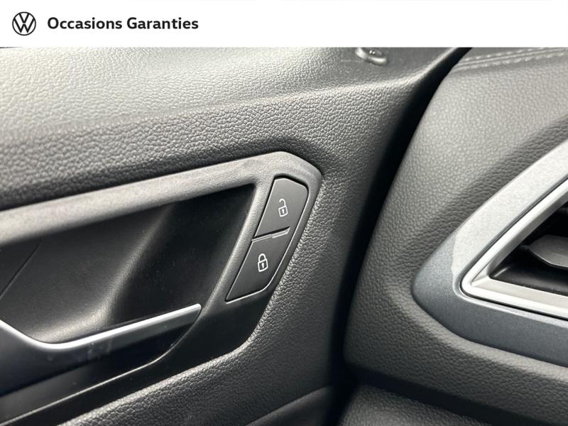Voitures occasions VOLKSWAGEN T-ROC Style Exclusive Paris