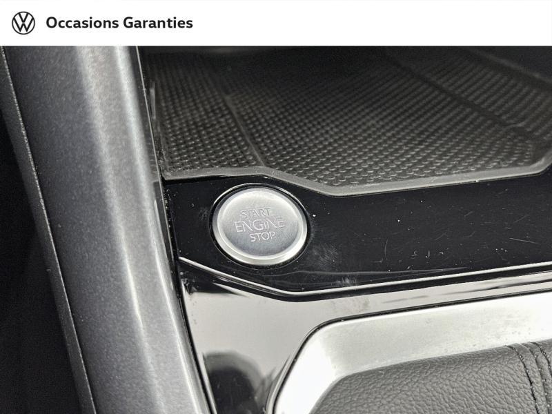 Voitures occasions VOLKSWAGEN T-ROC Style Exclusive Paris