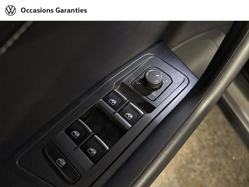 Voitures occasions VOLKSWAGEN T-ROC Style Paris