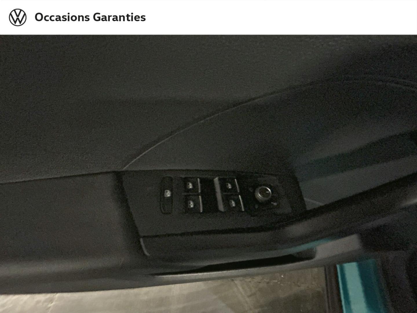 Voitures occasions VOLKSWAGEN T-CROSS Carat Paris