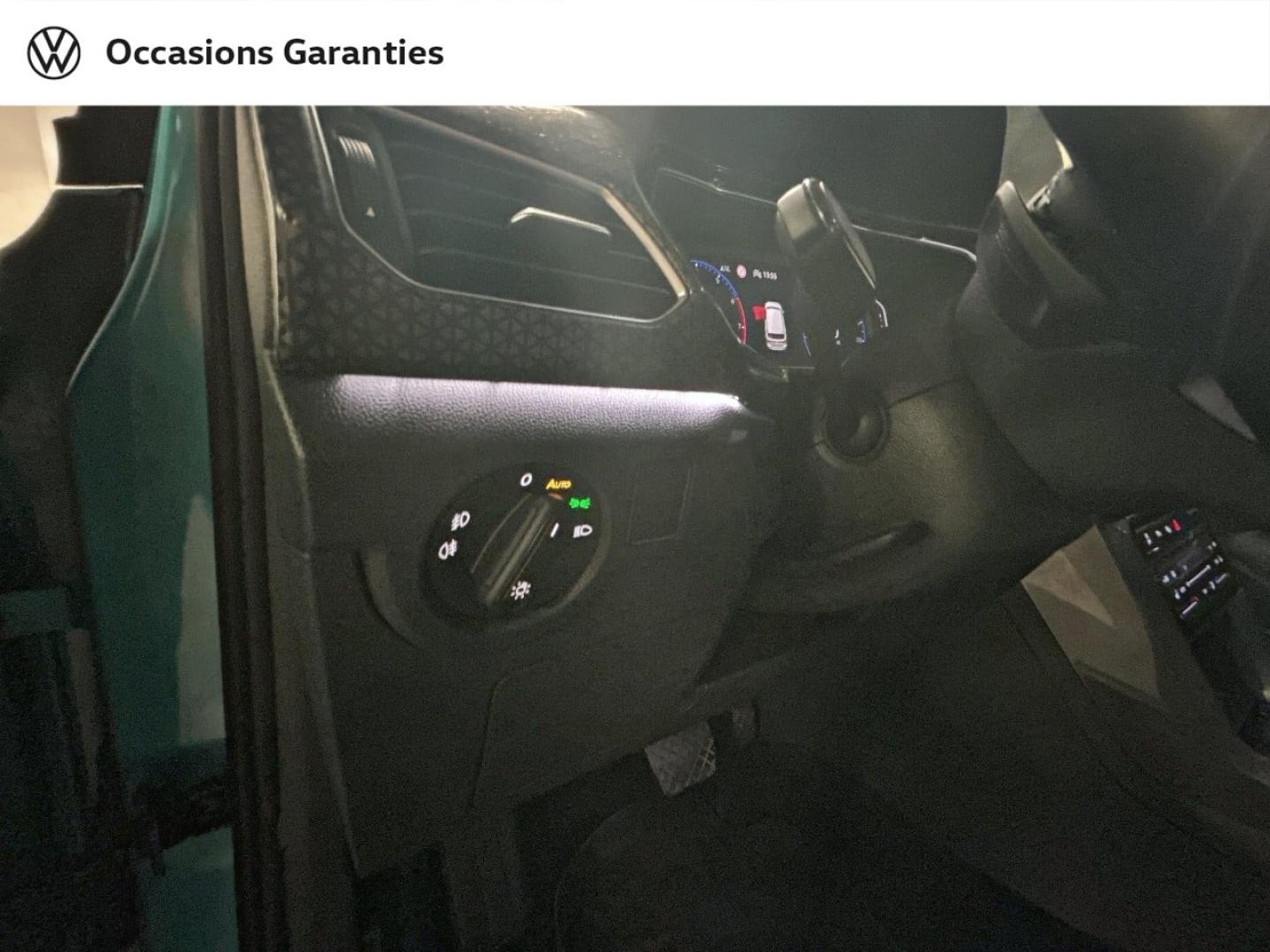 Voitures occasions VOLKSWAGEN T-CROSS Carat Paris
