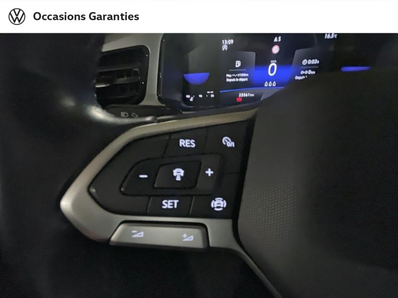 Voitures occasions VOLKSWAGEN T-ROC Life Plus Paris