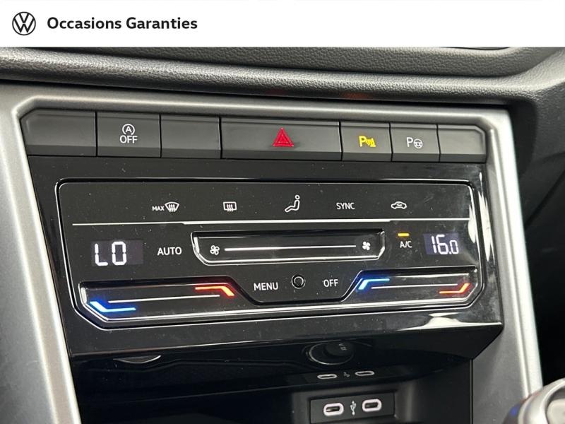 Voitures occasions VOLKSWAGEN T-ROC Life Plus Paris