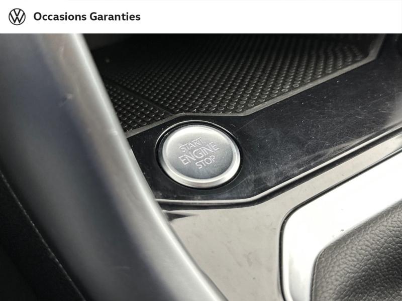 Voitures occasions VOLKSWAGEN T-ROC Life Plus Paris