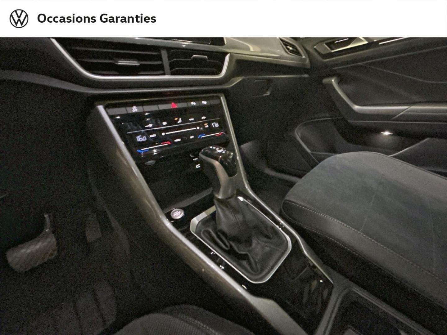 Voitures occasions VOLKSWAGEN T-ROC Style Paris