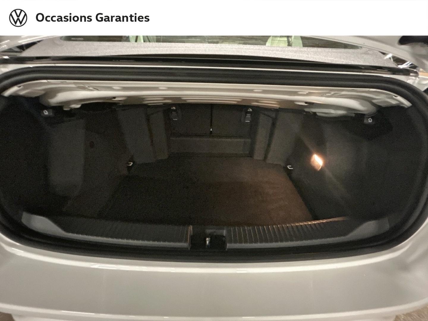 Voitures occasions VOLKSWAGEN T-Roc Cabriolet R-Line Paris