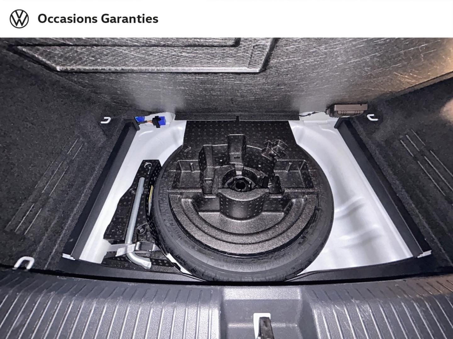 Voitures occasions VOLKSWAGEN T-Roc Cabriolet R-Line Paris