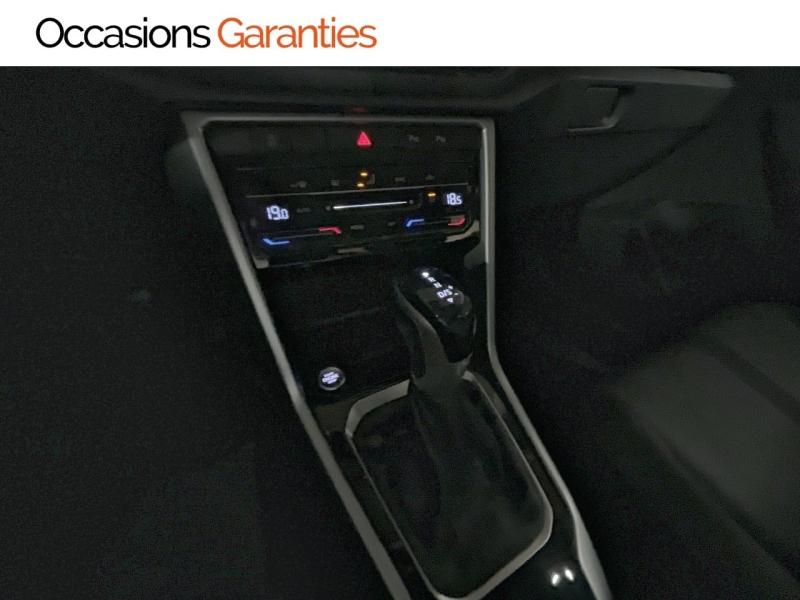 Voitures occasions VOLKSWAGEN T-ROC Life Paris