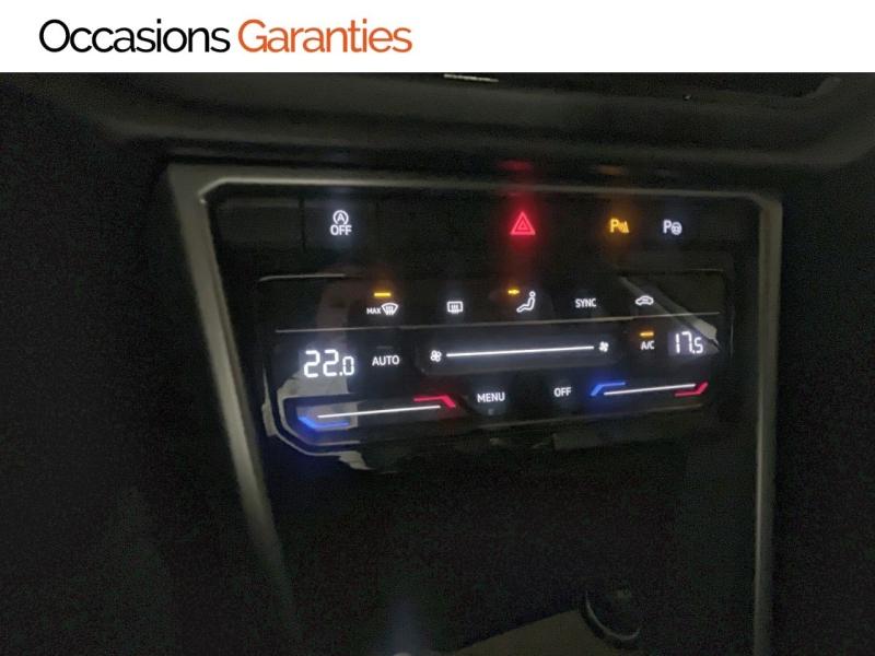 Voitures occasions VOLKSWAGEN T-ROC Base Paris