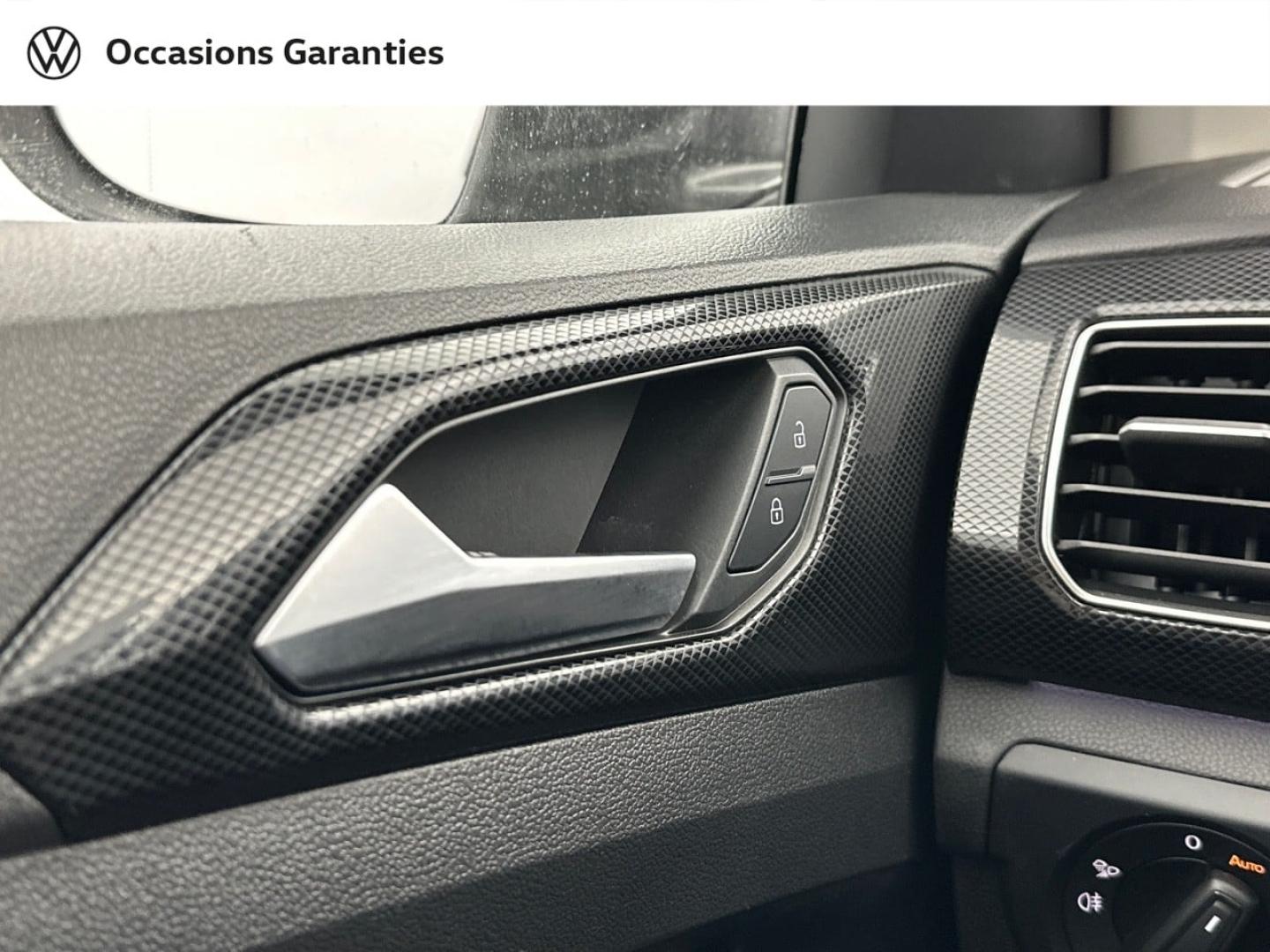 Voitures occasions VOLKSWAGEN T-CROSS Style Paris