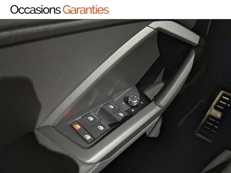 Voitures occasions Audi Q3 Sportback S line Paris