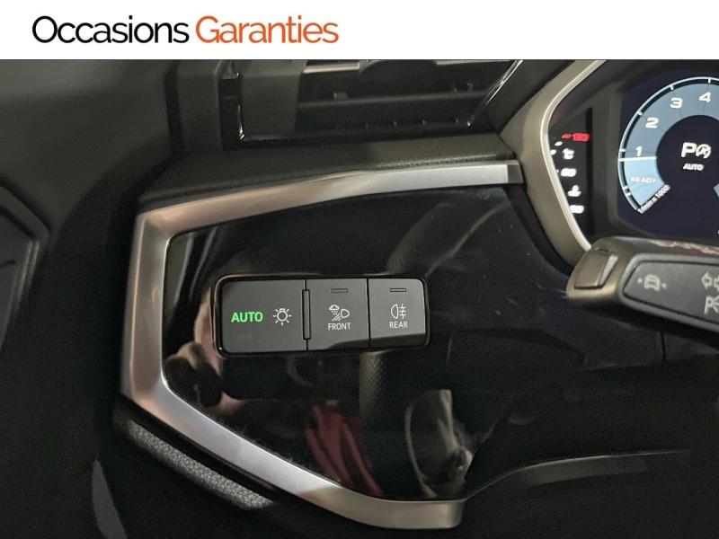 Voitures occasions Audi Q3 Sportback S line Paris