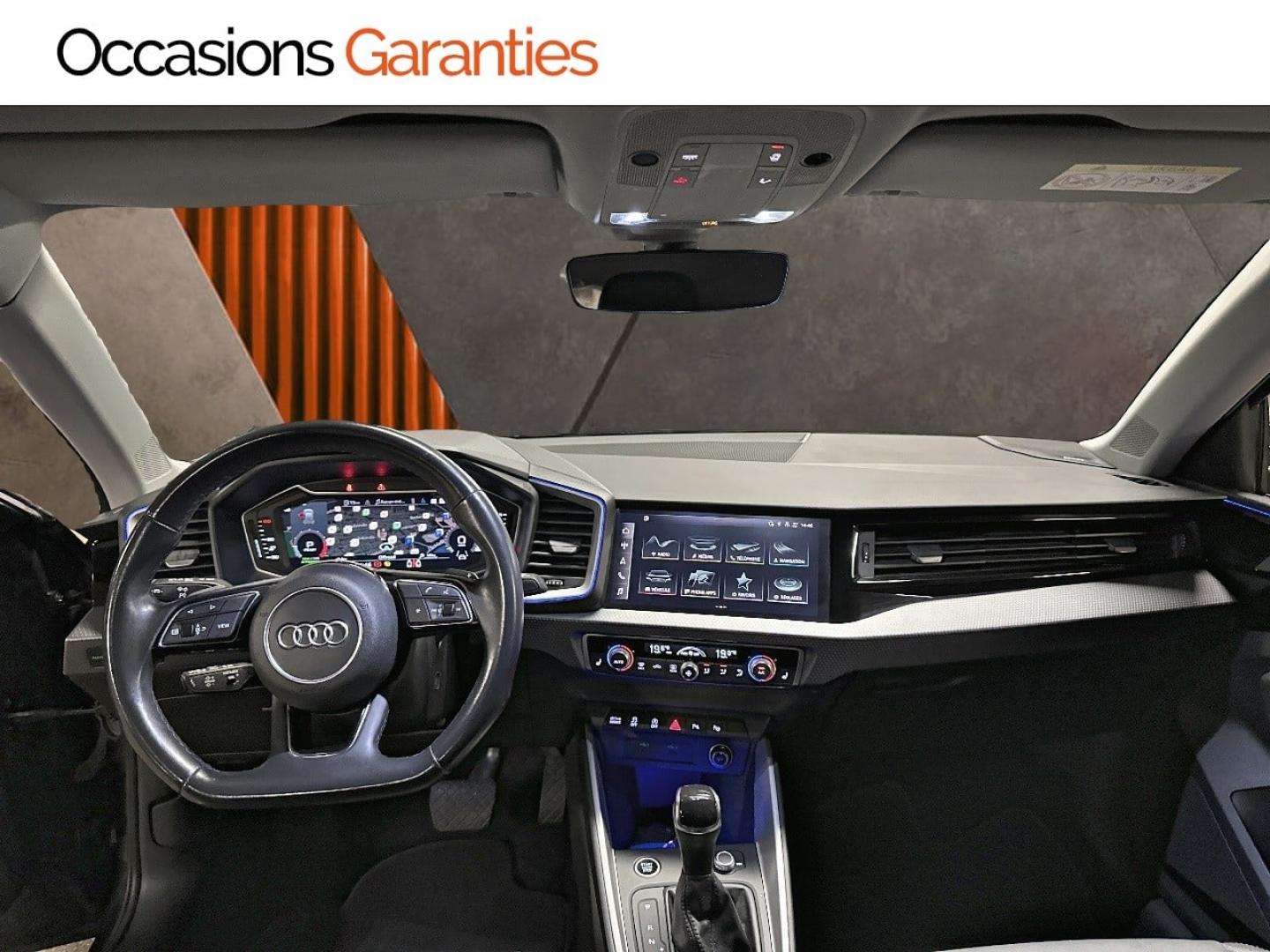 Voitures occasions Audi A1 Sportback Design luxe Paris