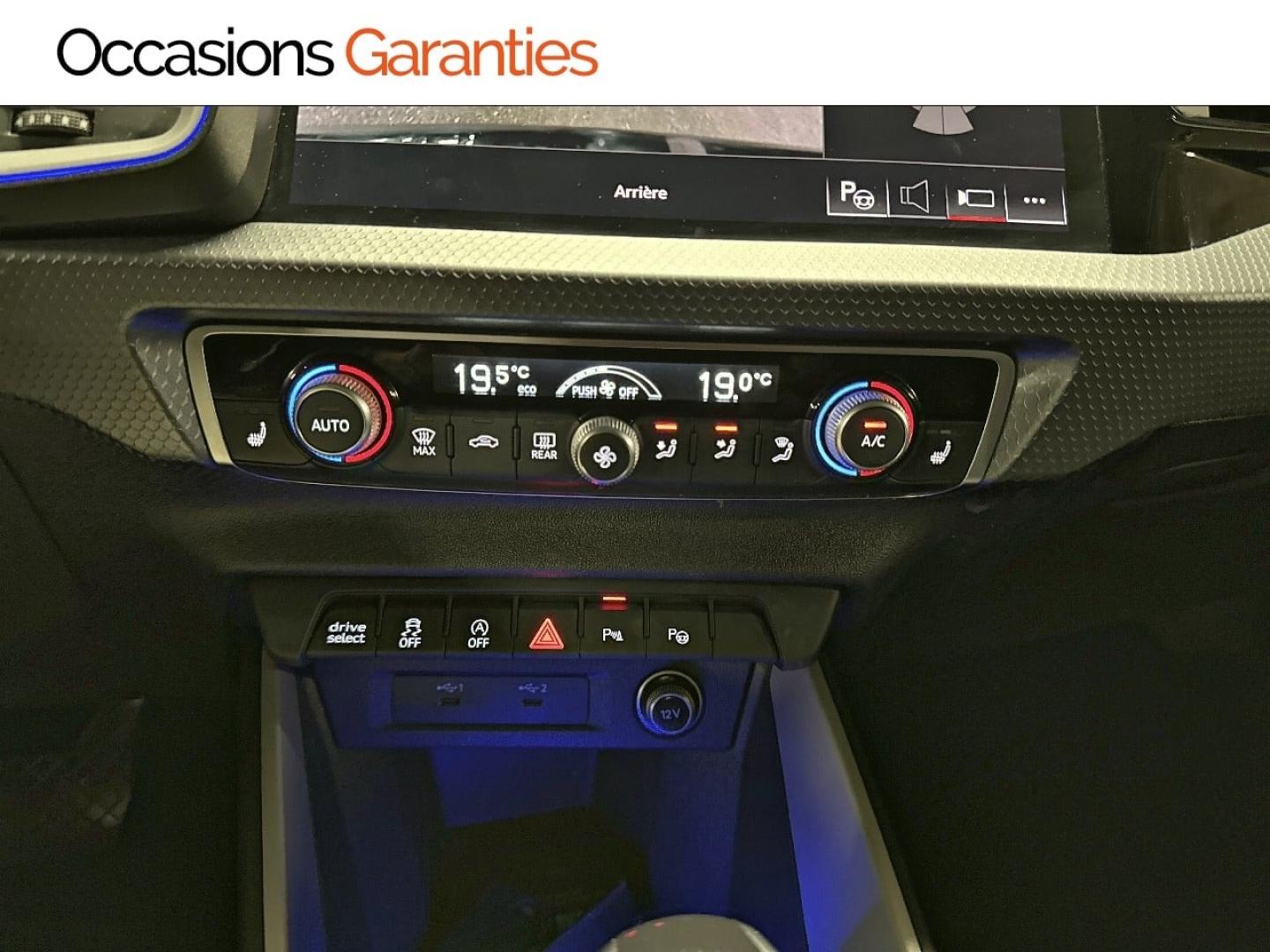 Voitures occasions Audi A1 Sportback Design luxe Paris