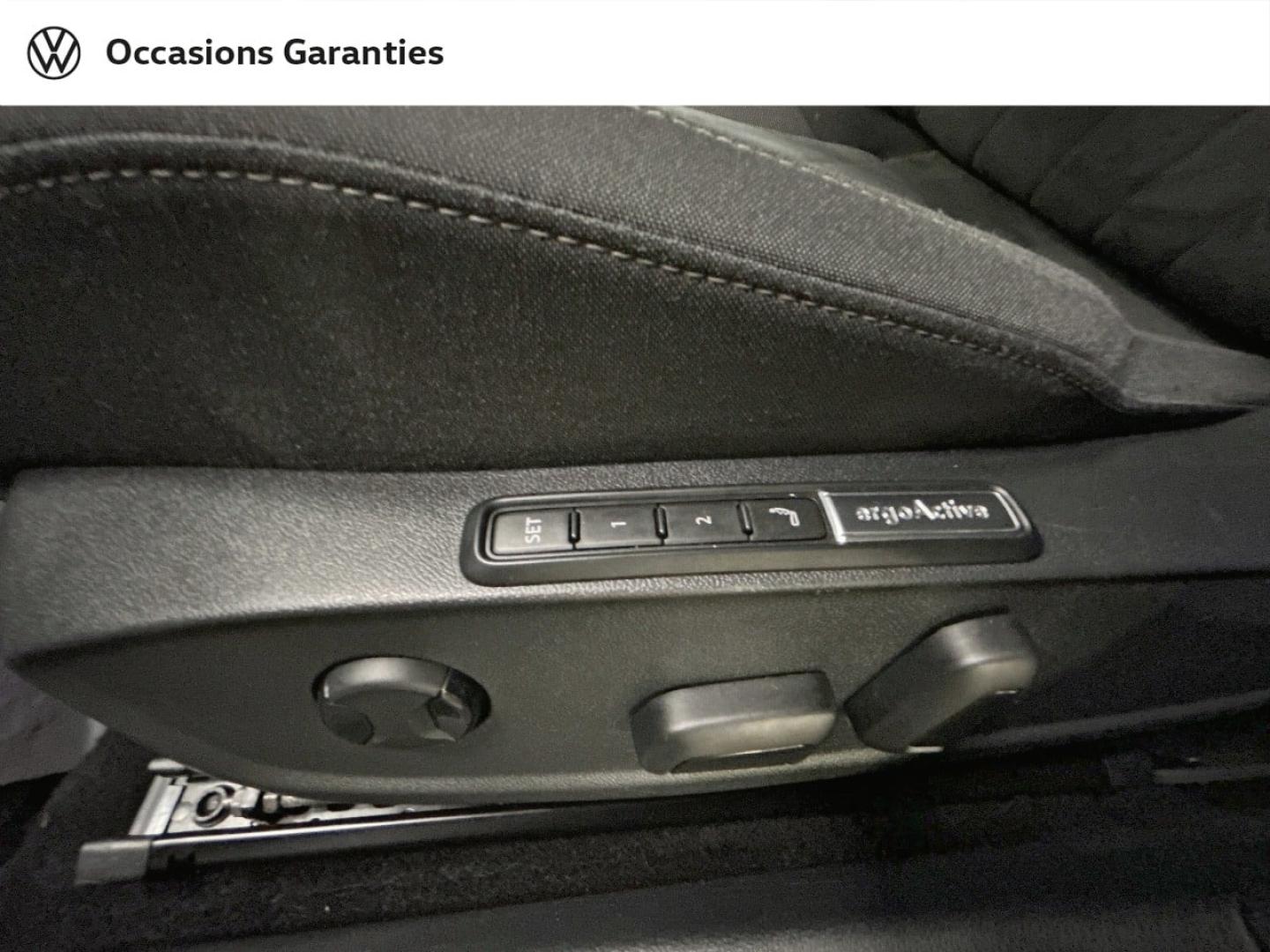 Voitures occasions VOLKSWAGEN GOLF Style Paris