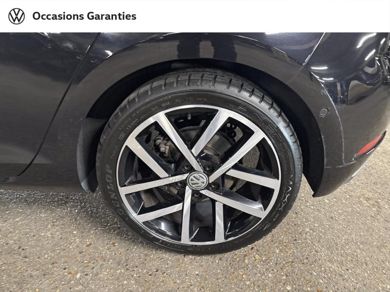 Voitures occasions VOLKSWAGEN GOLF Carat Paris