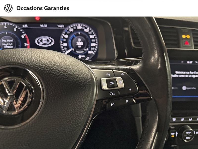 Voitures occasions VOLKSWAGEN GOLF Carat Paris