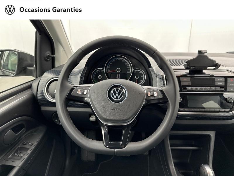 Voitures occasions VOLKSWAGEN e-up! Life Plus Paris
