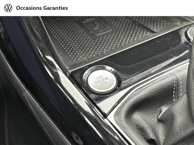 Voitures occasions VOLKSWAGEN T-CROSS R-Line Paris