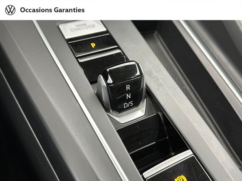 Voitures occasions VOLKSWAGEN GOLF Life 1st Paris