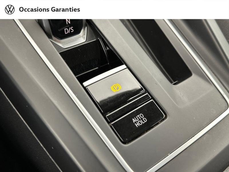 Voitures occasions VOLKSWAGEN GOLF Life 1st Paris