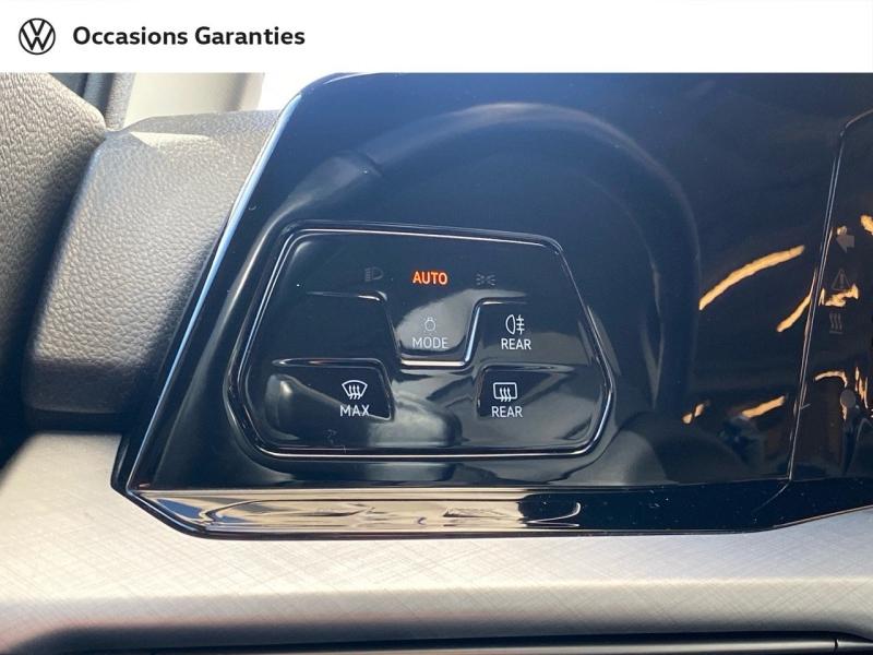 Voitures occasions VOLKSWAGEN GOLF Life Business Paris