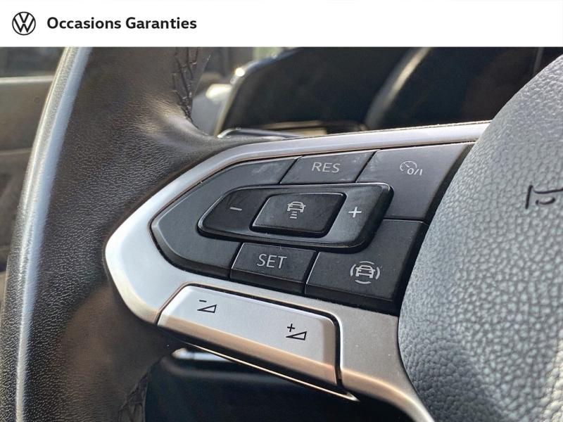 Voitures occasions VOLKSWAGEN GOLF Life Business Paris