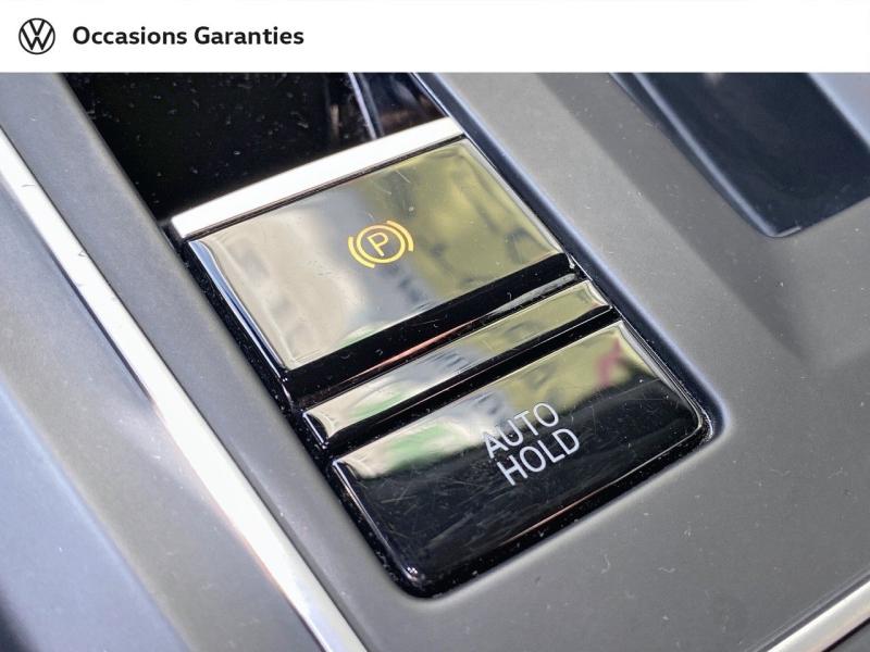 Voitures occasions VOLKSWAGEN GOLF Life Business Paris