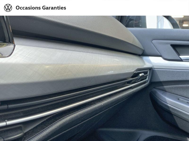Voitures occasions VOLKSWAGEN GOLF Life Business Paris